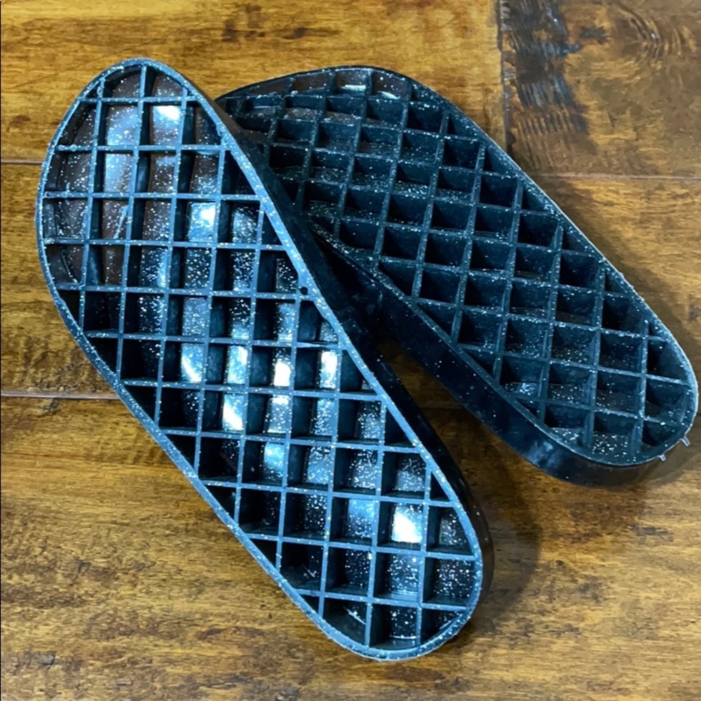 Assc Pool Slide - image 5